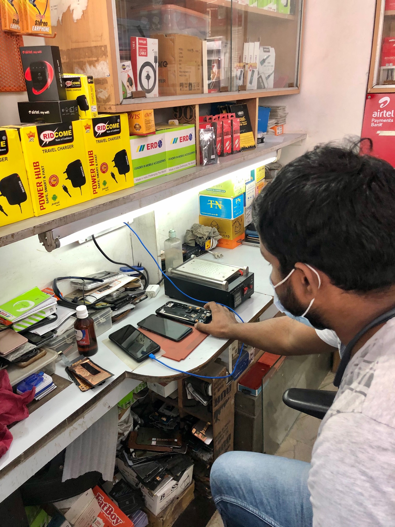 Naushad Mobile Phone Repairer New Delhi Tales of Care and Repair